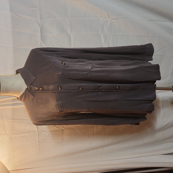 Maurices super soft button down blouse - Picture 1 of 5